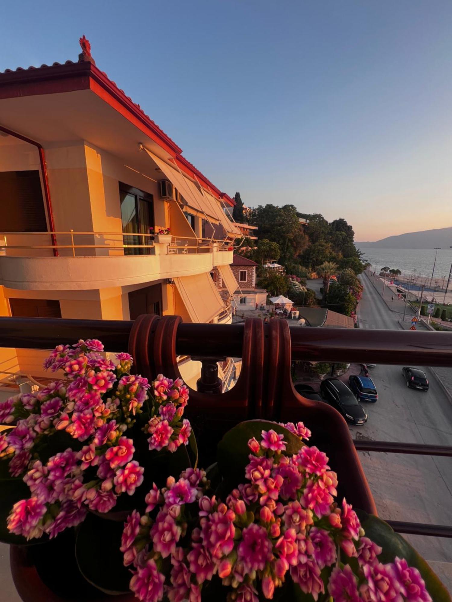 Hotel Lungomare Vlorë Exterior foto