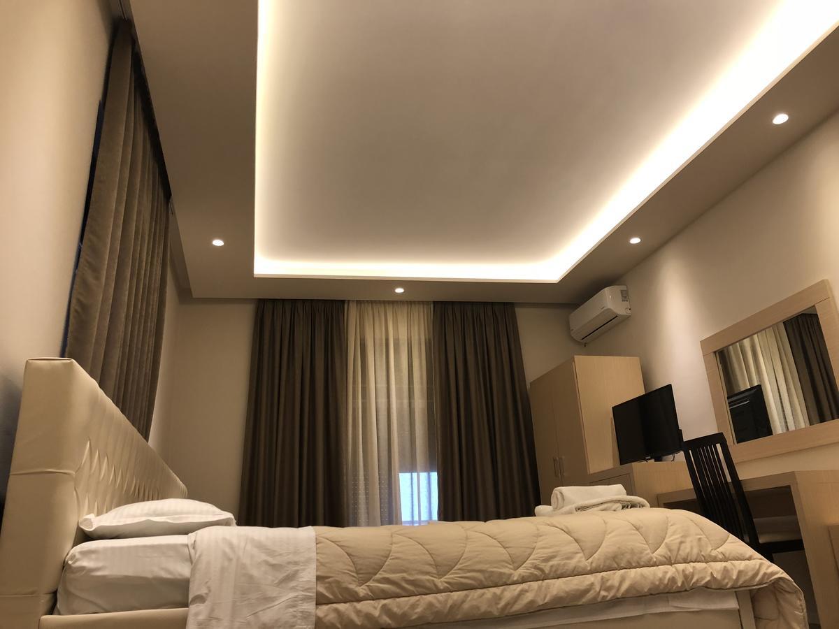 Hotel Lungomare Vlorë Exterior foto