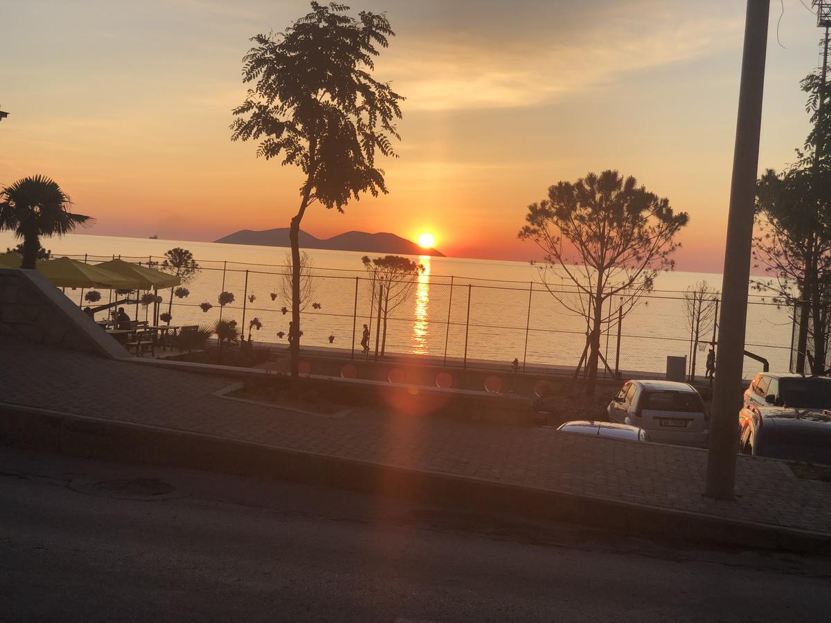 Hotel Lungomare Vlorë Exterior foto